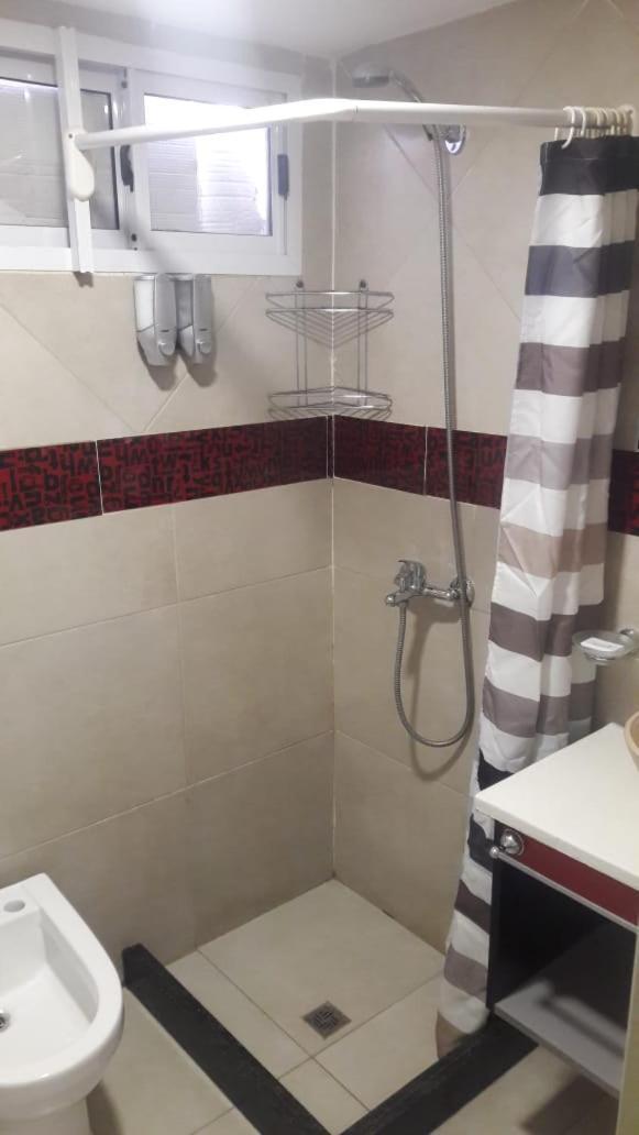 Departamento Estudio 1 Neuquén المظهر الخارجي الصورة